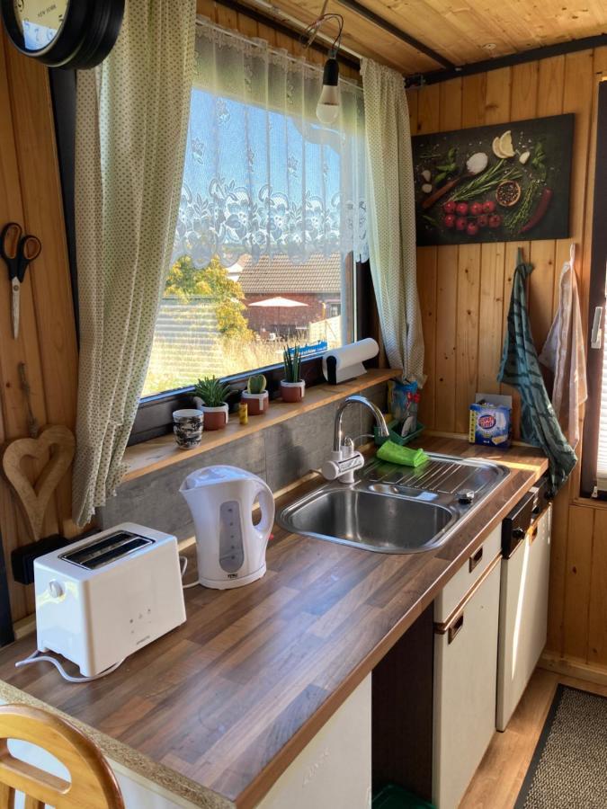 Villa Tiny House Anneliese Hunde Okay à Oberbettingen Extérieur photo